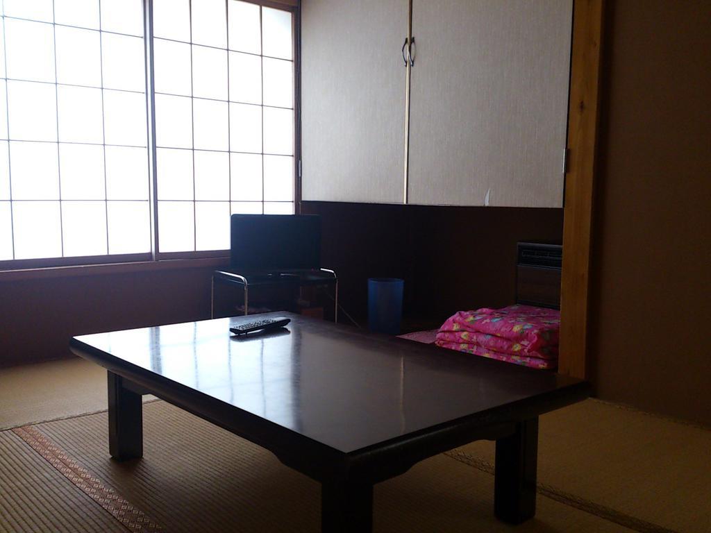 North Point Lodge Minamiuonuma Rom bilde